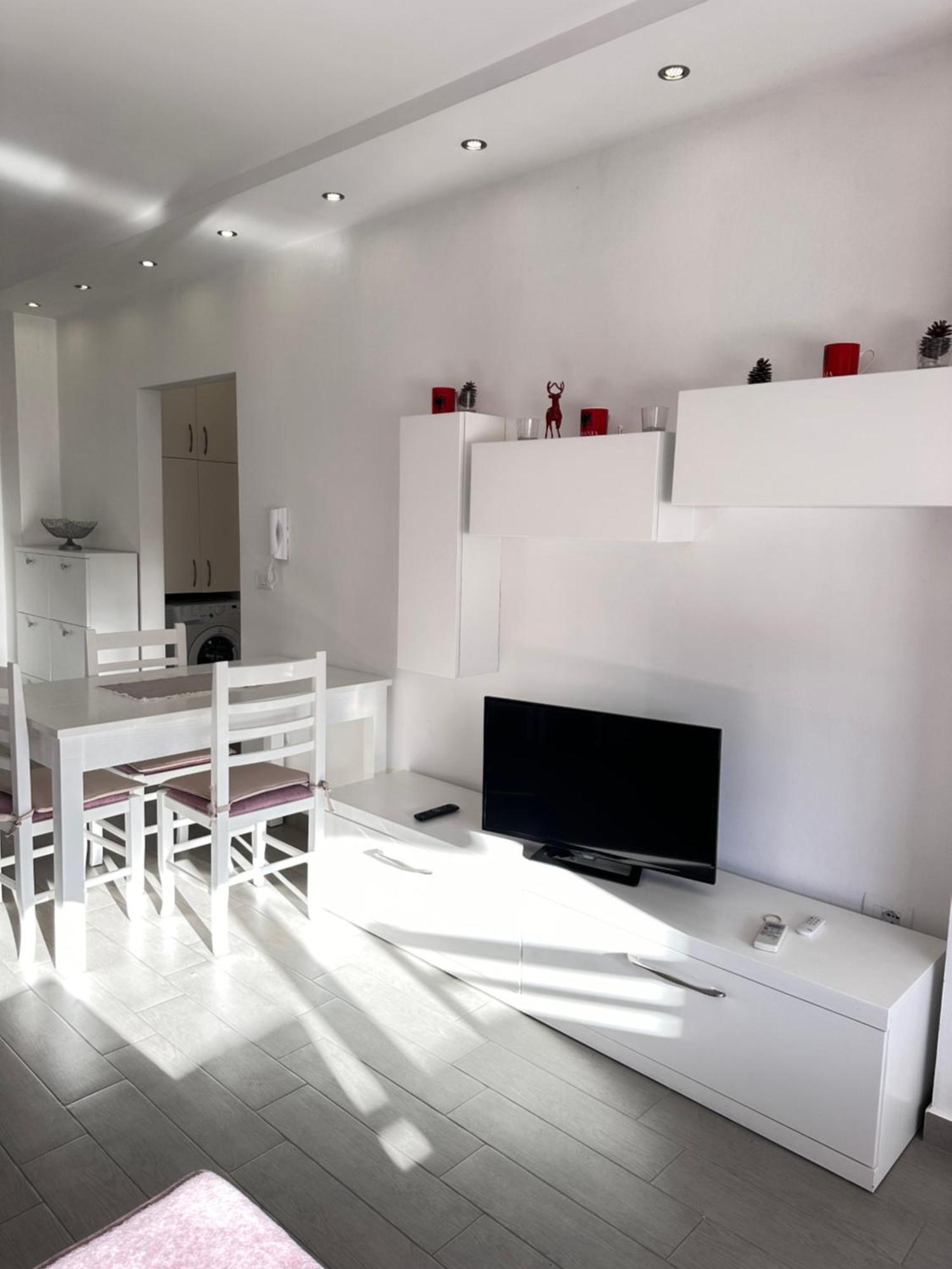 Rose Sea View Apartment Sarandë Exterior foto